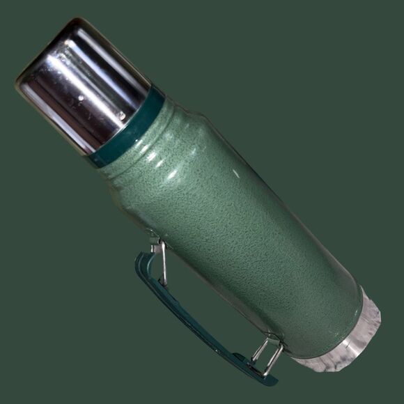 Stanley Classic Vacuum Thermos Bottle Coffee Green Hammertone 1.1 Qt Stainless - Picture 5 of 8